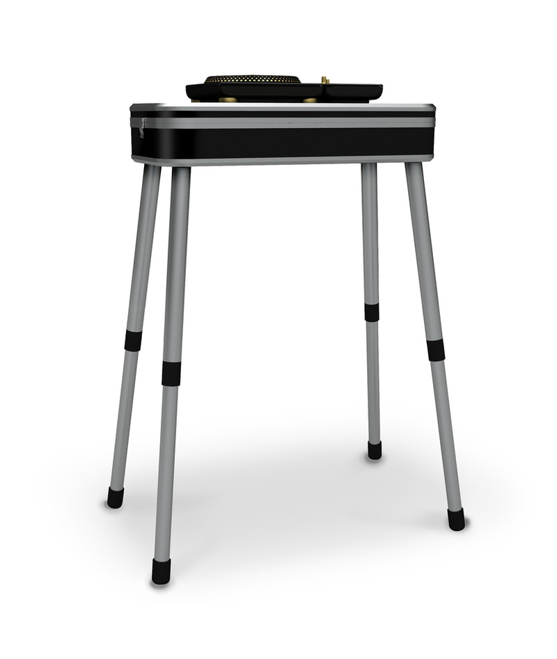 Illustration for article titled DJ Hero Gets Carrying Case, DJ Stand